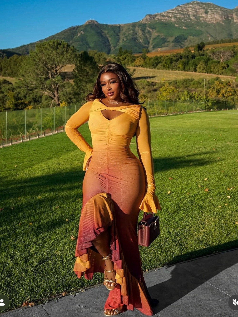 OFUURE SOL HI-LOW RUFFLE DRESS - Picture 16 of 16